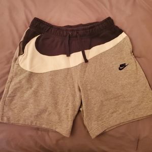 Nike Sweats Shorts Large Swoosh